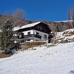 Haus Robi Wood *