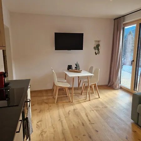 Daire Haus Robi Wood Bad Kleinkirchheim